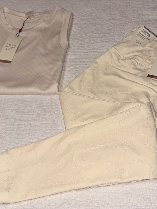 CALIA by Carrie Underwood Pants - CALIA by Carrie Underwood Cream Textured High Waist Leggings